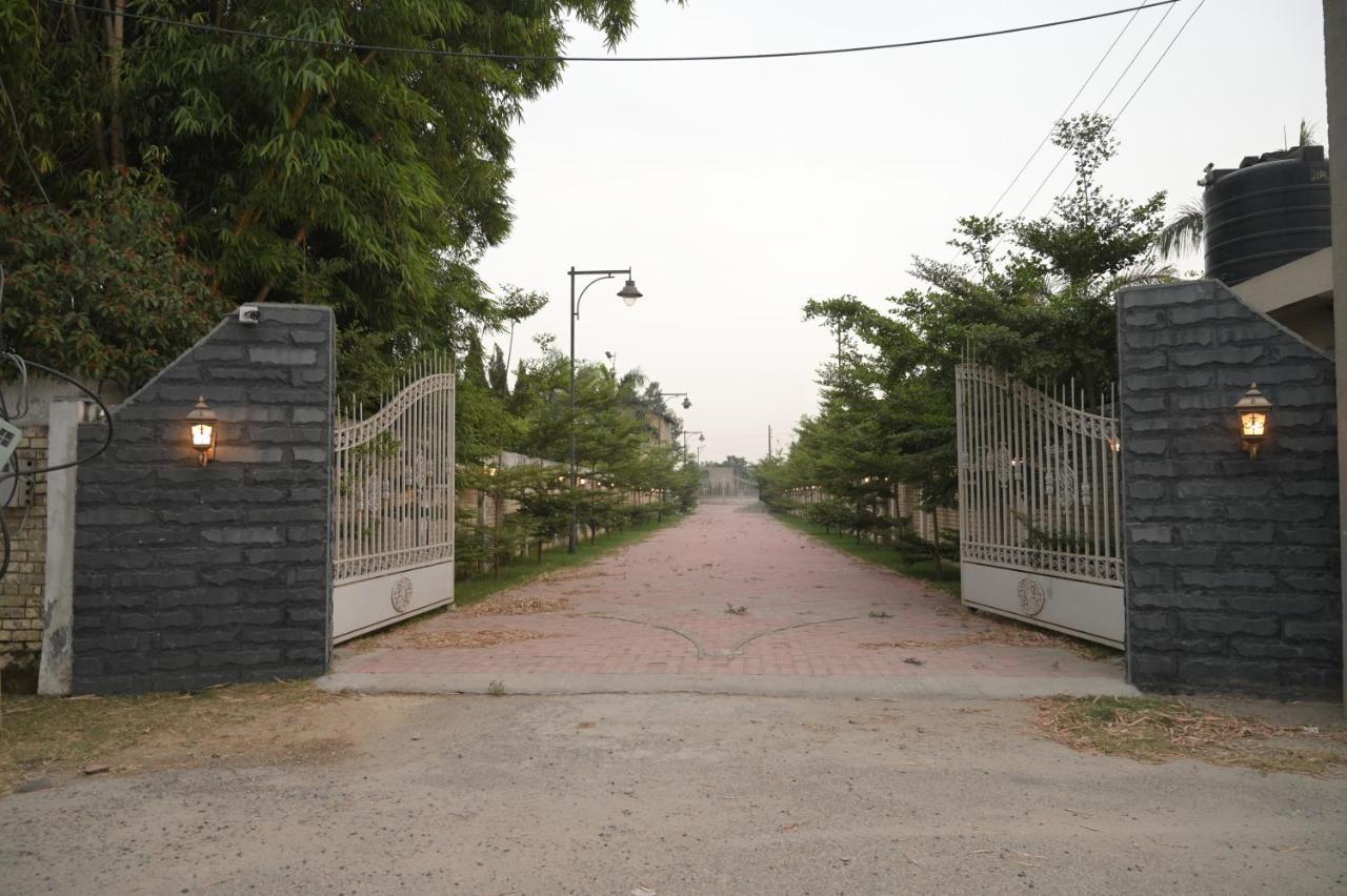 Kamal Resorts - The Luxury Of Being Yourself Ludhiana Extérieur photo