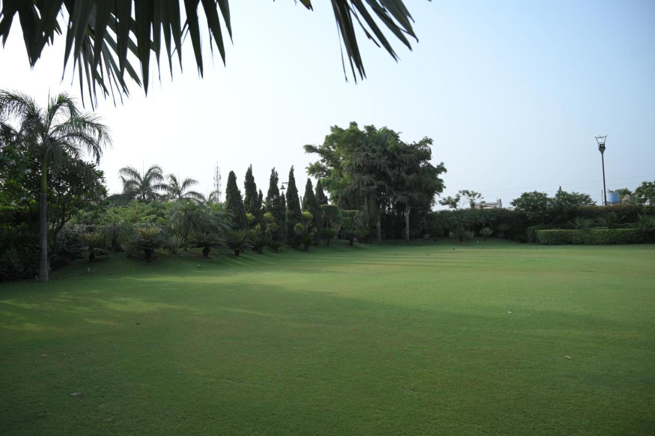 Kamal Resorts - The Luxury Of Being Yourself Ludhiana Extérieur photo