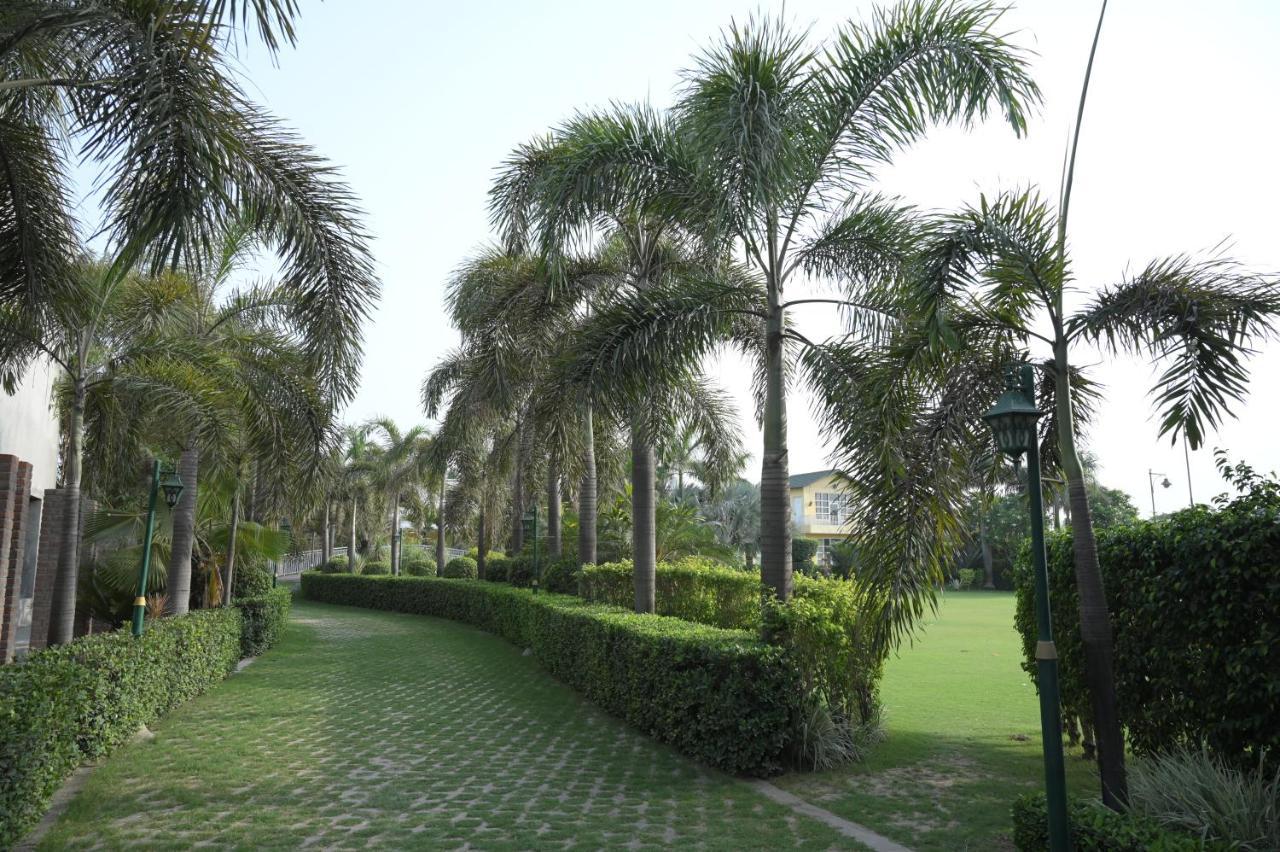 Kamal Resorts - The Luxury Of Being Yourself Ludhiana Extérieur photo