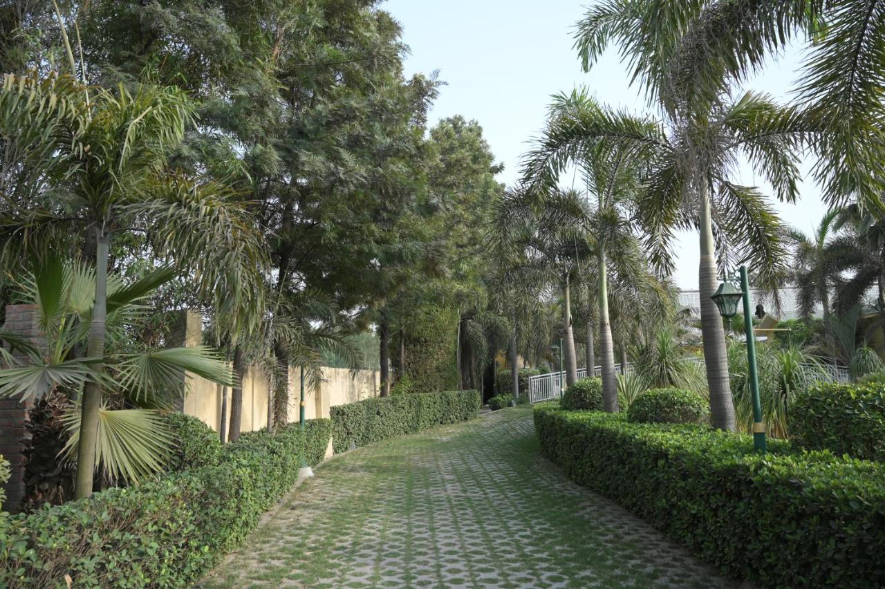 Kamal Resorts - The Luxury Of Being Yourself Ludhiana Extérieur photo