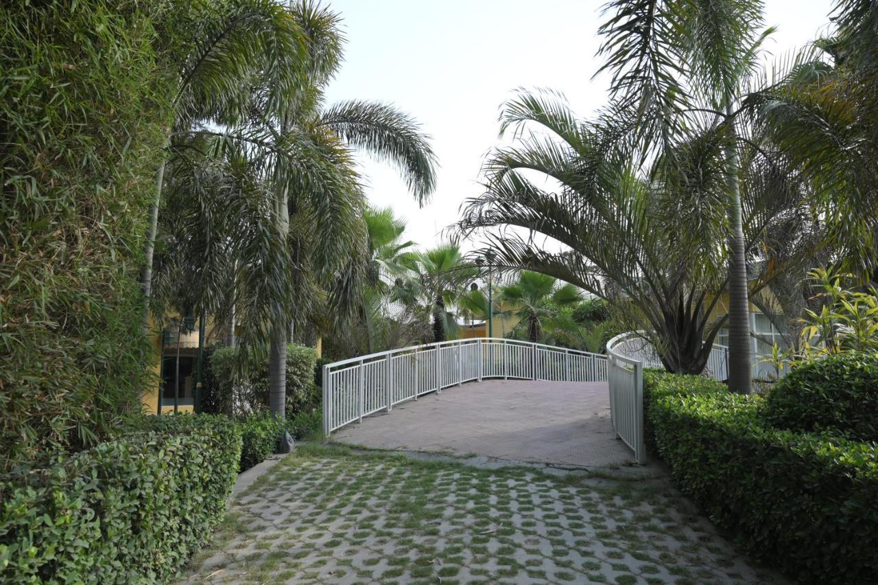 Kamal Resorts - The Luxury Of Being Yourself Ludhiana Extérieur photo