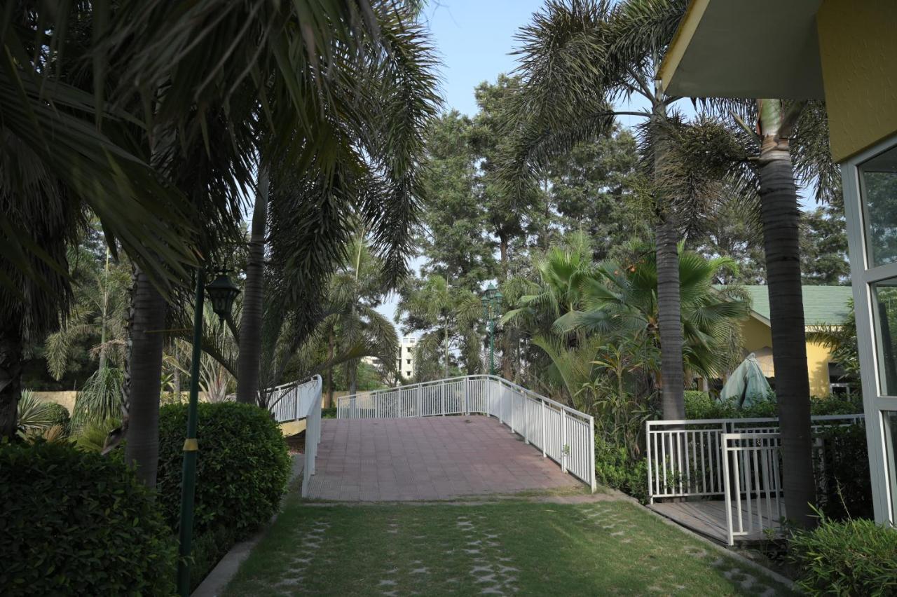 Kamal Resorts - The Luxury Of Being Yourself Ludhiana Extérieur photo