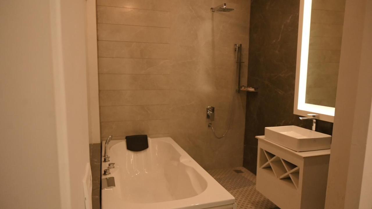 Kamal Resorts - The Luxury Of Being Yourself Ludhiana Extérieur photo